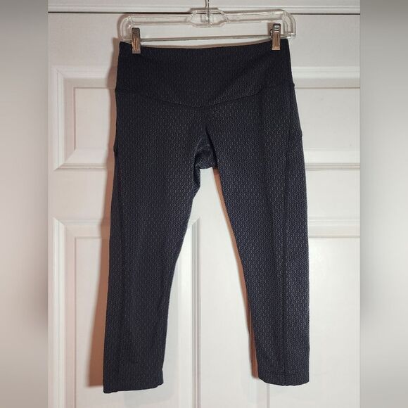 Modetta Black And Gray Patterned Crop Leggings S - Picture 1 of 4